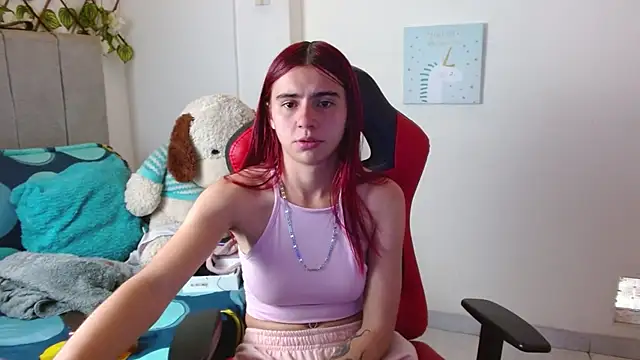 Maximesex Adlı Modelin Canlı XXX Sohbeti