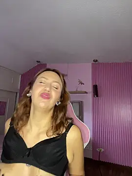 Chat XXX en directo de MaddisonRosse_