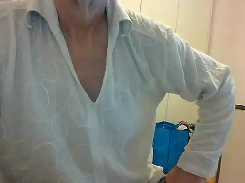 PierPesaroX Chat XXX live
