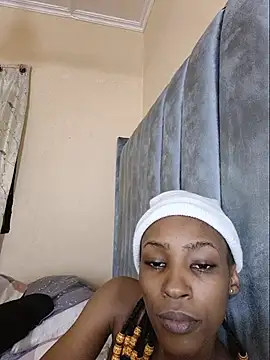 slim_ebon's Live XXX Chat