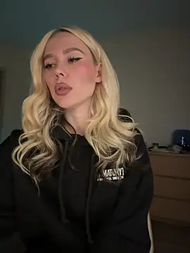 XXX chat uživo modela xDinnax