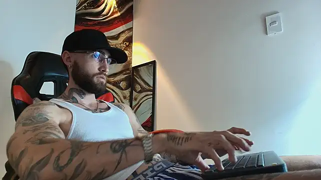 Luke_davis01n Webbikameraesitys