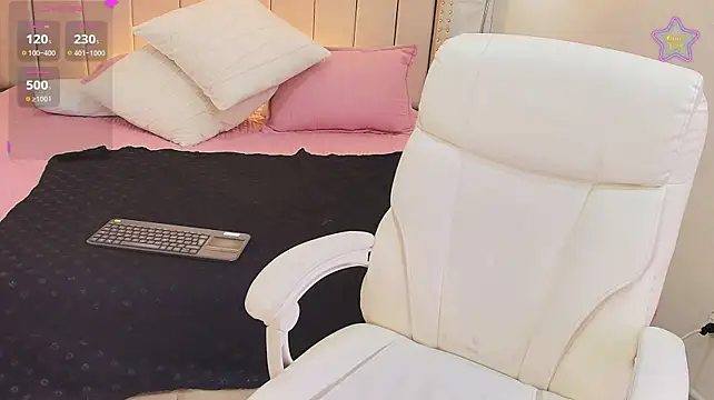 mia_thompsonn_ লাইভ XXX চ্যাট