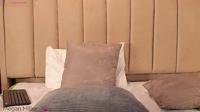 Megan_Mill Obrolan Langsung XXX