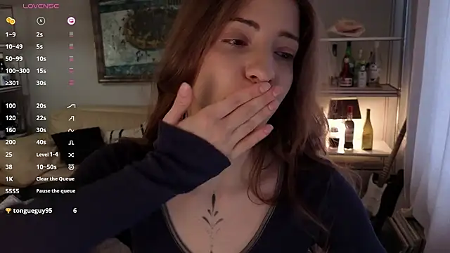 Lola_dinky Chat XXX live
