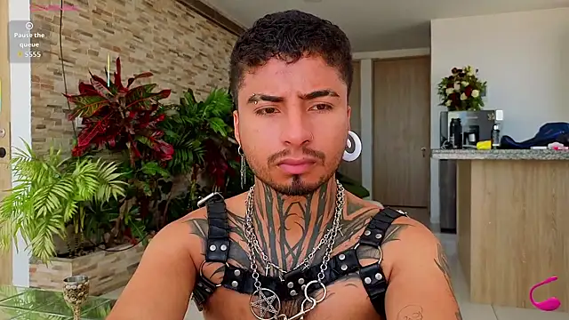 הופעת וובקאם של JuanCamiilo_66
