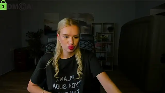 Stacy_Western Adlı Modelin Canlı XXX Sohbeti