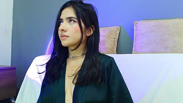adara_johnson__のライブXXXチャット