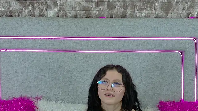 Naomimolie – Live XXX-chat