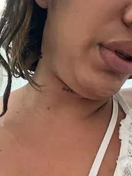 Czat XXX na żywo – Sweet_vicky_hot