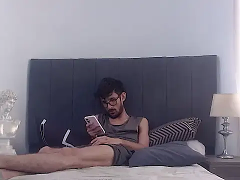 sasuke_bigcock 라이브 XXX 채팅