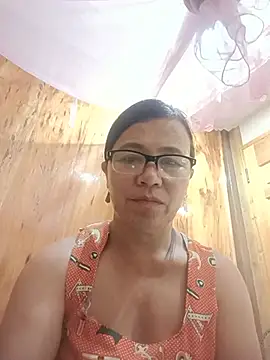 Chilly-wet's Live XXX Chat