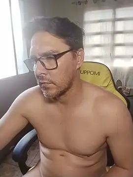 Chat +18 de ALEXXXANDRO ao vivo