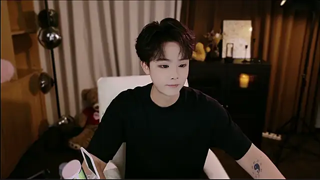 CaiYizhixun Webcamshow