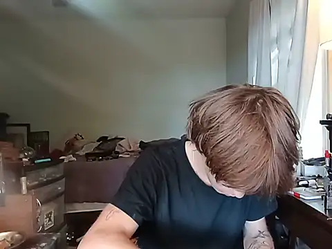 XanderOzzz webkamerás műsora