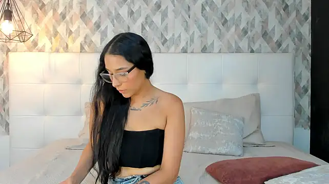 Roseaurora – Live XXX-chat