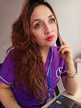 Alejandra_N 现场XXX聊天