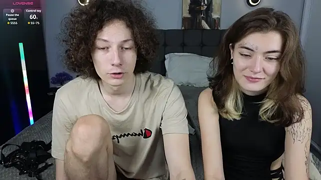 FreyaLoupsn Live XXX chat