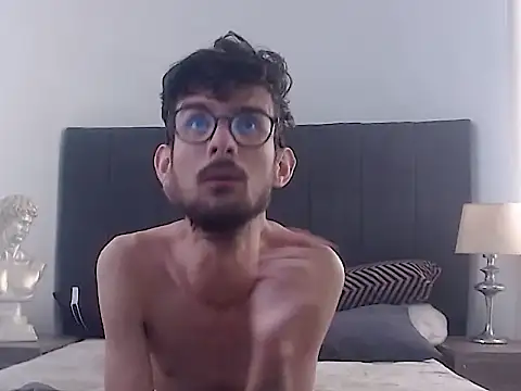 sasuke_bigcock's Live XXX Chat