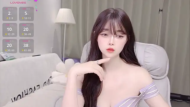 uikyy1 Live XXX-Chat