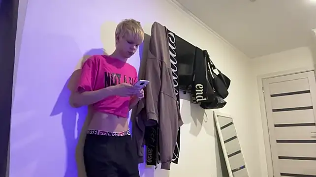 Онлайн чат XXX posssterboy