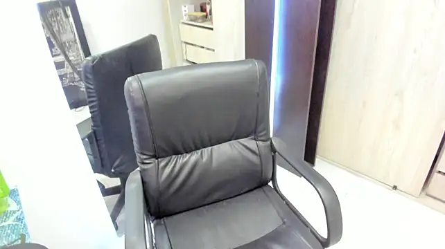 BellaFlaming Adlı Modelin Canlı XXX Sohbeti