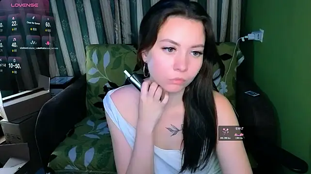 _Bella_Hix_ Obrolan Langsung XXX