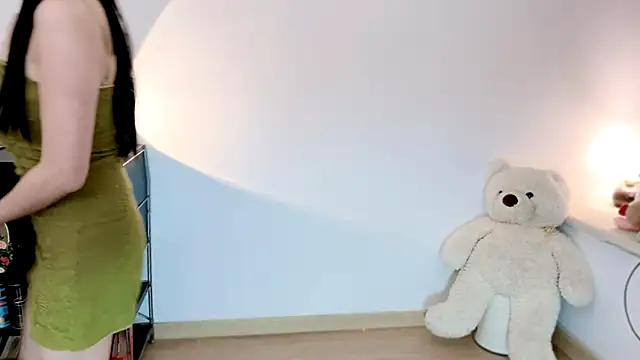 Onechestnut Adlı Modelin Canlı XXX Sohbeti