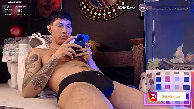 XXX chat uživo modela Godly_huan