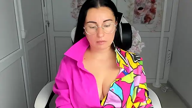 ChloeVibeen Live XXX chat