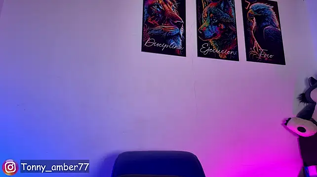 Amber77__ Chat XXX in diretta
