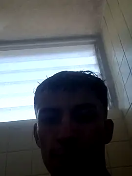 Ricardo_hot03 Show in webcam