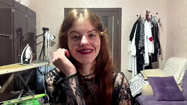 BuzzingRaid Live XXX Chat