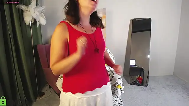 MartaEdams' Live XXX Chat