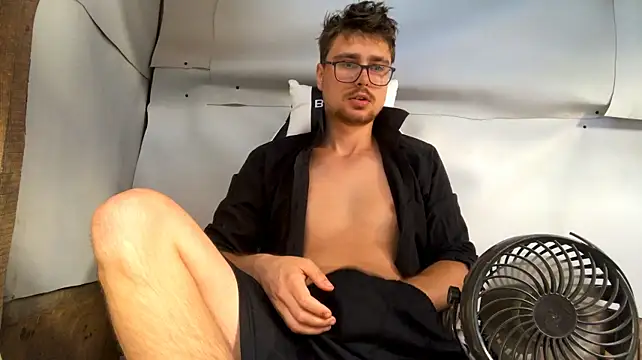 HotGentleman_3003 – Naživo XXX chat
