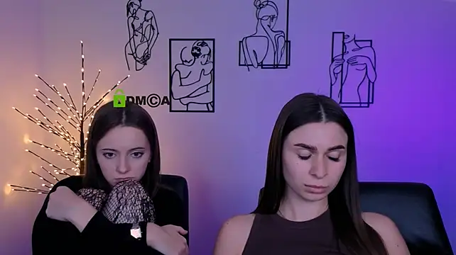 แชท XXX สดของ flora_ri