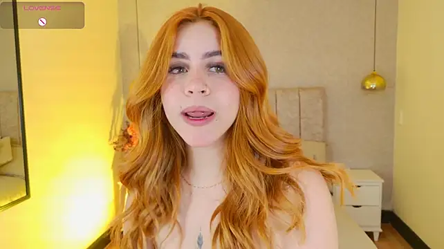 دردشة april_rousse الجنسية المباشرة