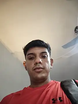 Show modela TOLEDIOS na web-kameri