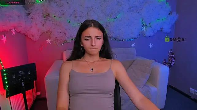 caroline_honeyy Chat XXX in diretta