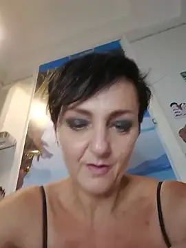 lucillabollente's Webcam Show