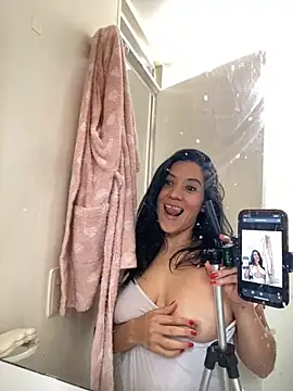 Mila_rebel Live XXX-Chat