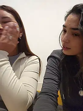 Ariagal Live XXX-chat
