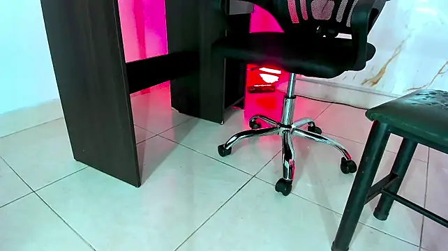 nayan_fire_ live XXX chat