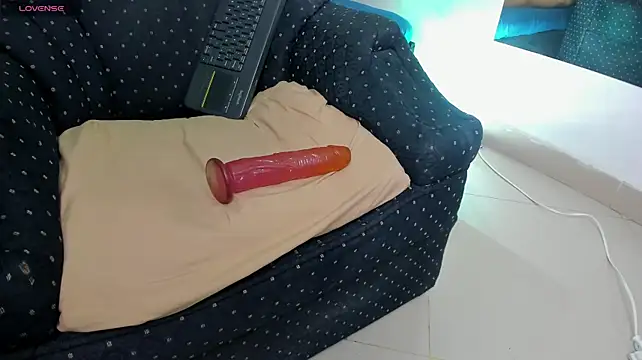 Benjamin_lich élő XXX-chatje