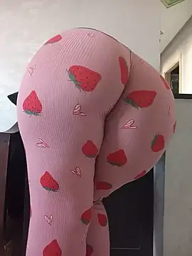 lily_sx Adlı Modelin Canlı XXX Sohbeti