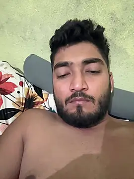 Pertunjukan Kamera Web hornyAadii