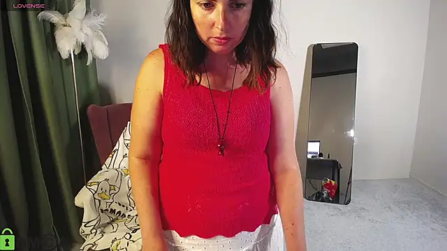 MartaEdams XXX чат на живо