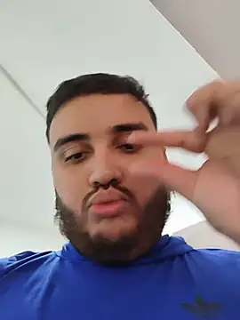 Tyler_Gaell Adlı Modelin Canlı XXX Sohbeti