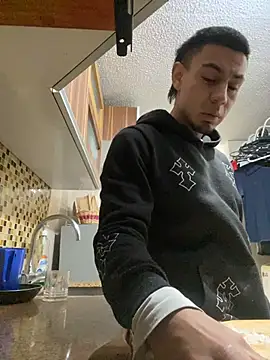Czat XXX na żywo – Taylor_DiamondBoy