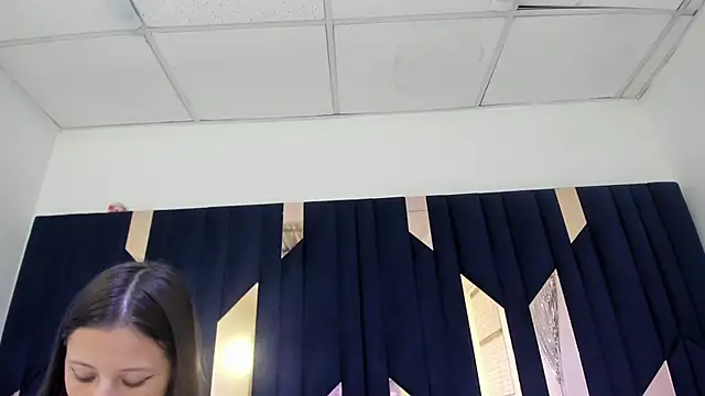 Lisass1's Live XXX Chat